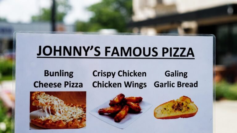 Johnny's Pizza Menu